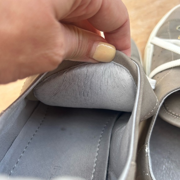 Bugatchi Men's Gray Sneakers with White Laces - Picture 6 of 6